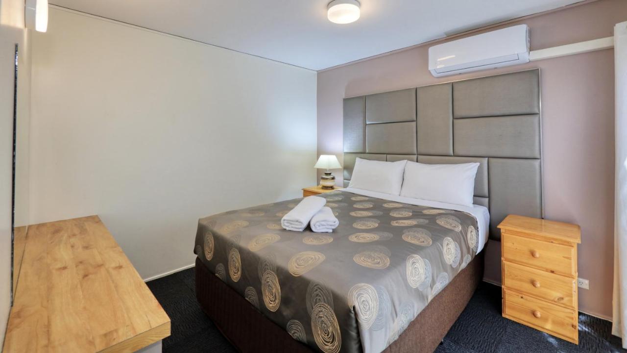 אפרטהוטל בנאלה Executive Hideaway מראה חיצוני תמונה